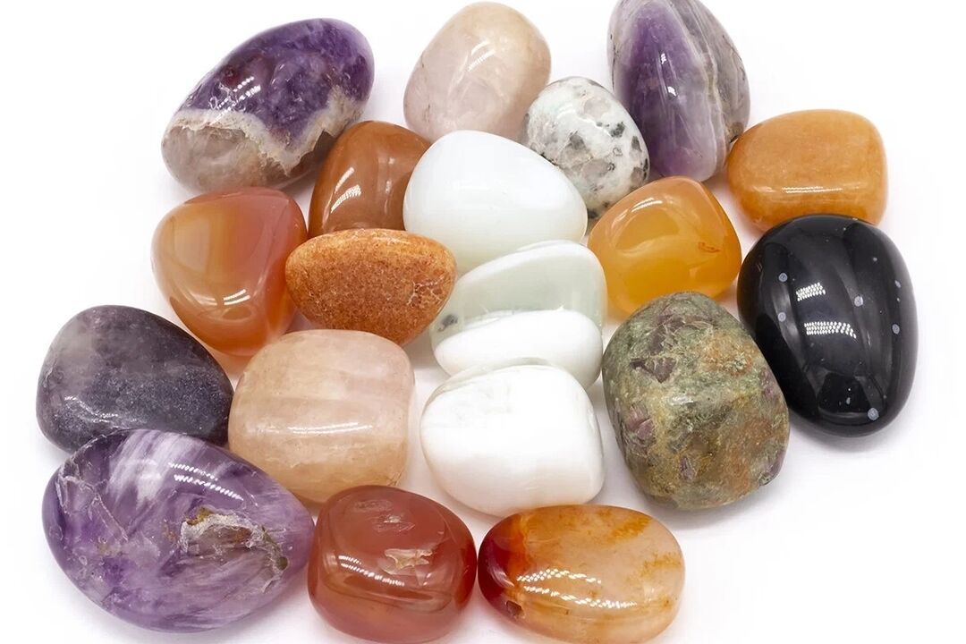 stones for charms and amulets