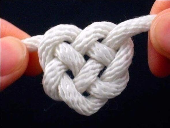 lucky knot